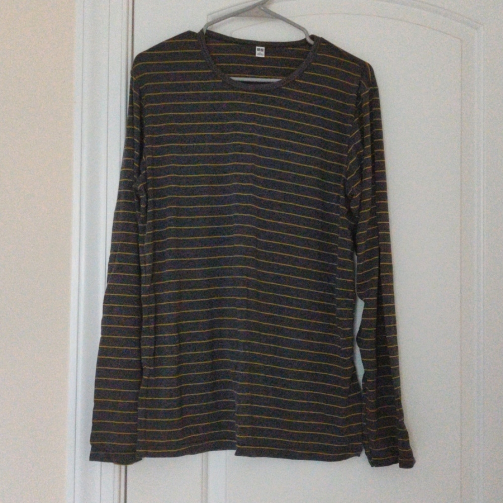 3 for 10) Uniqlo long sleeves tee L